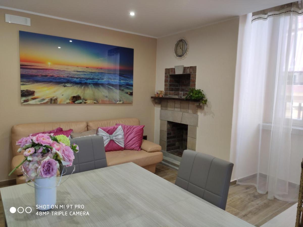 La Casa Delle Sorprese Apartman Trani Kültér fotó